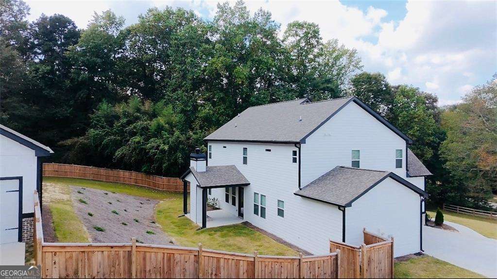 330 Davenport RD