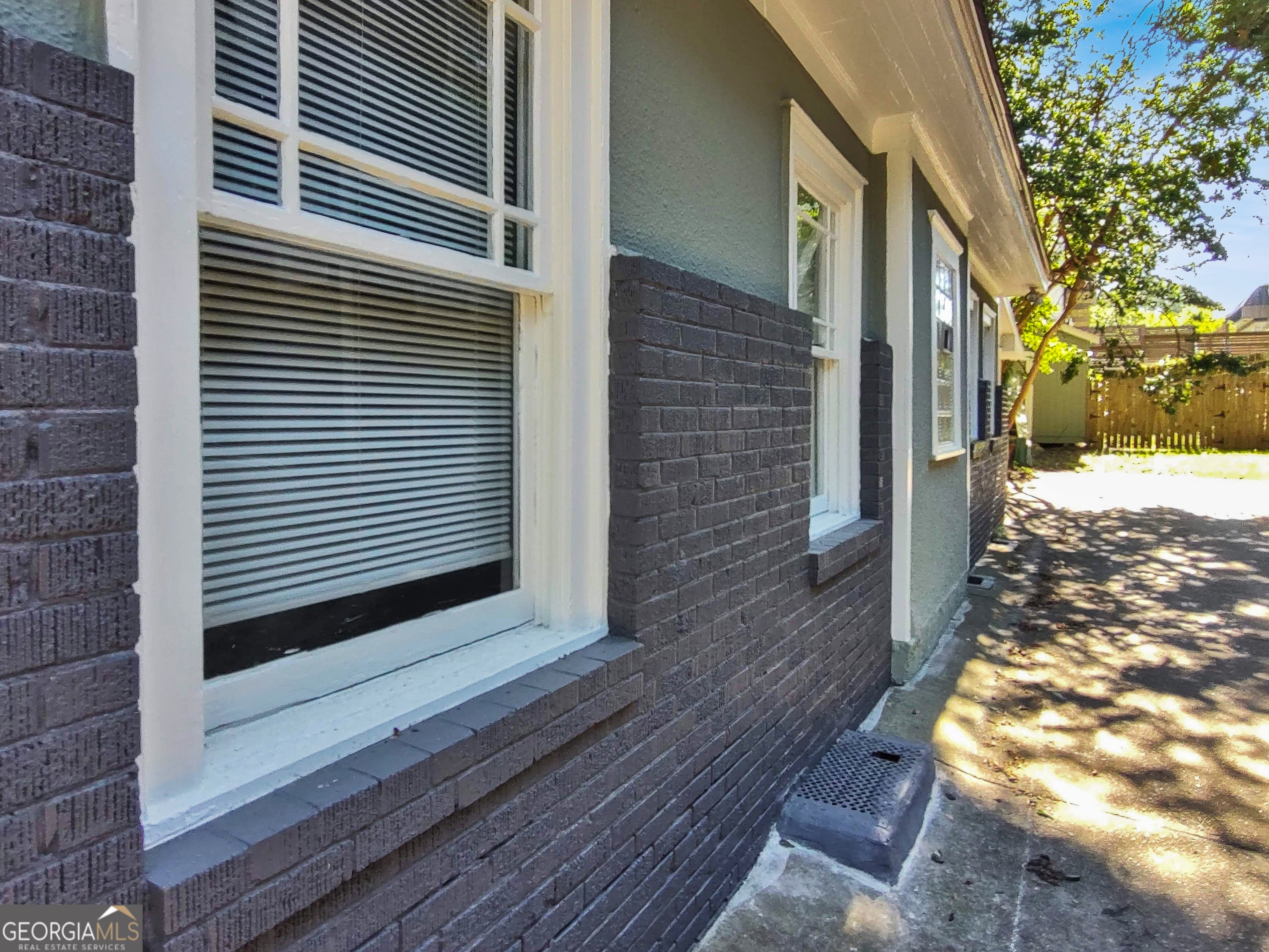 590 Seminole AVE NE