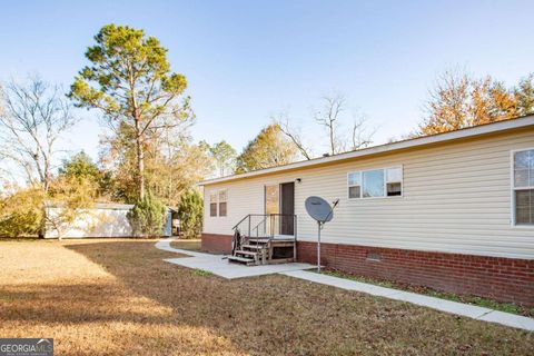 A home in Baxley