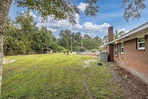 A home in Folkston