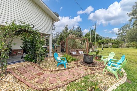 A home in Folkston