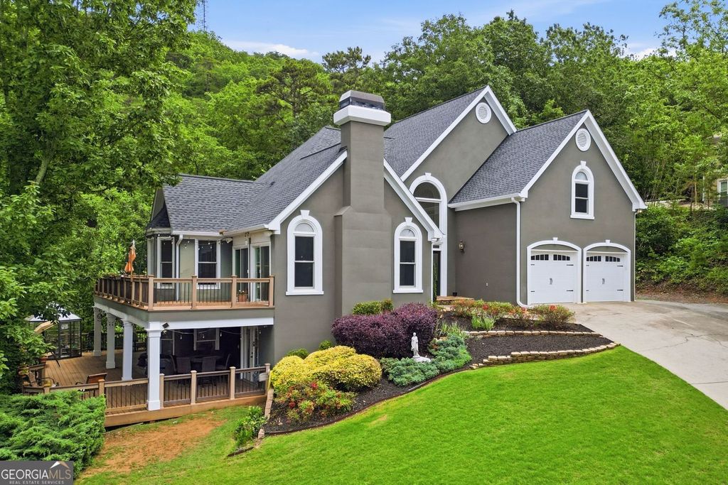 Photo of 2951 Summitop Court, Marietta, GA 30066 (MLS # 10774569)