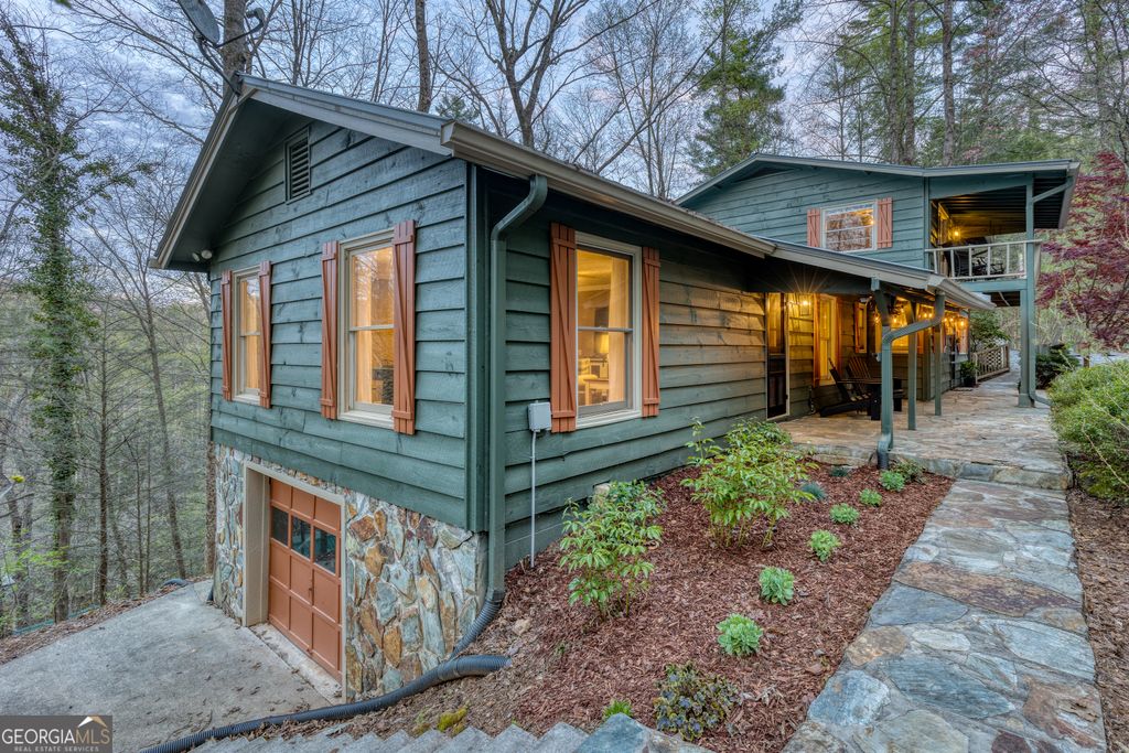Photo of 145 River Bend Lane, Blue Ridge, GA 30513 (MLS # 10630462)