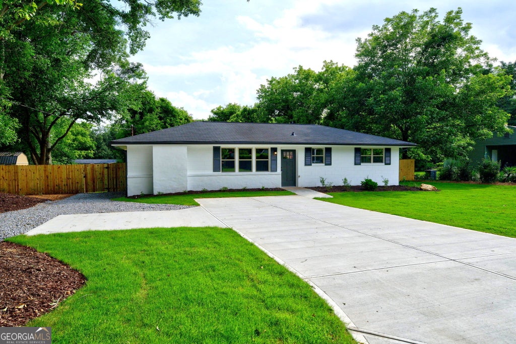 Photo of 230 Morningview Drive, Athens, GA 30605 (MLS # 10795638)