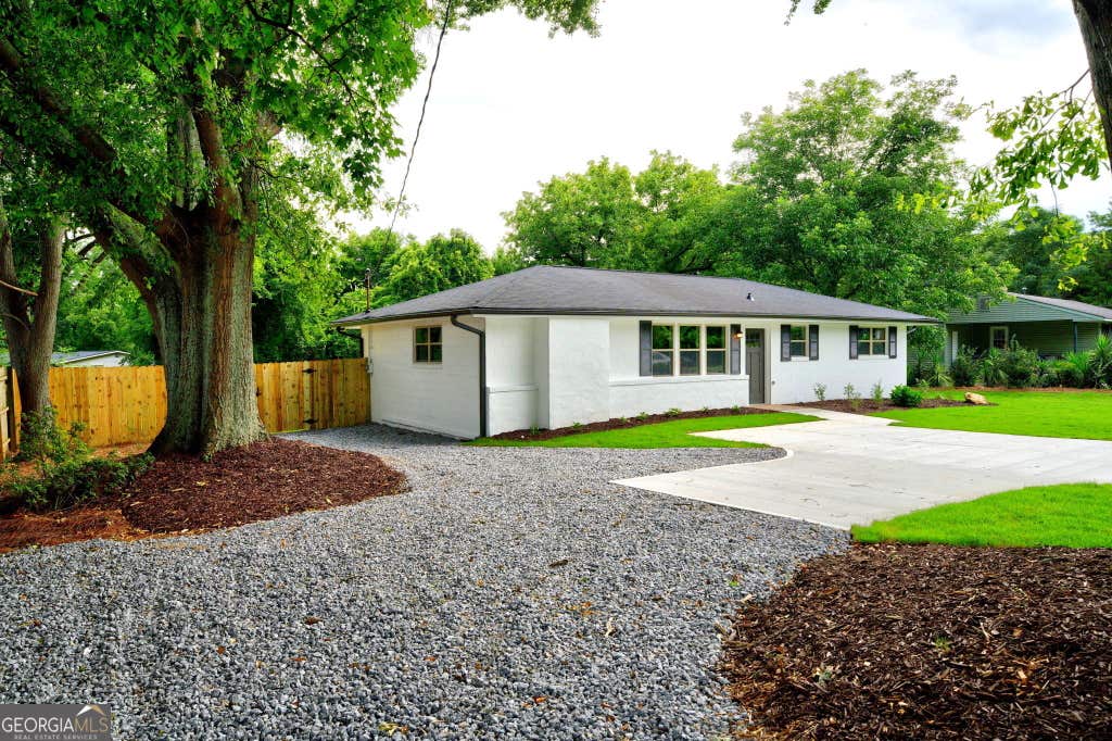 Photo of 230 Morningview Drive, Athens, GA 30605 (MLS # 10795638)