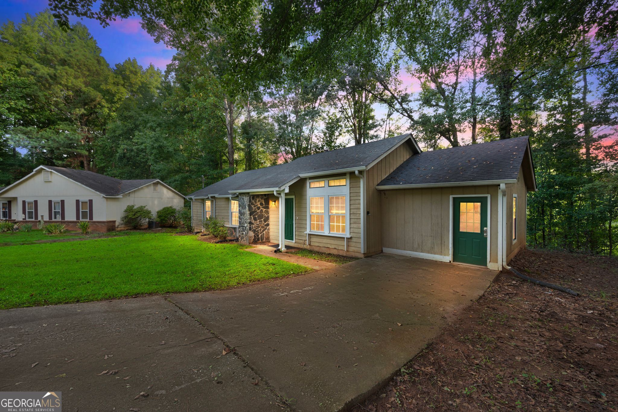 7582 Smith CT