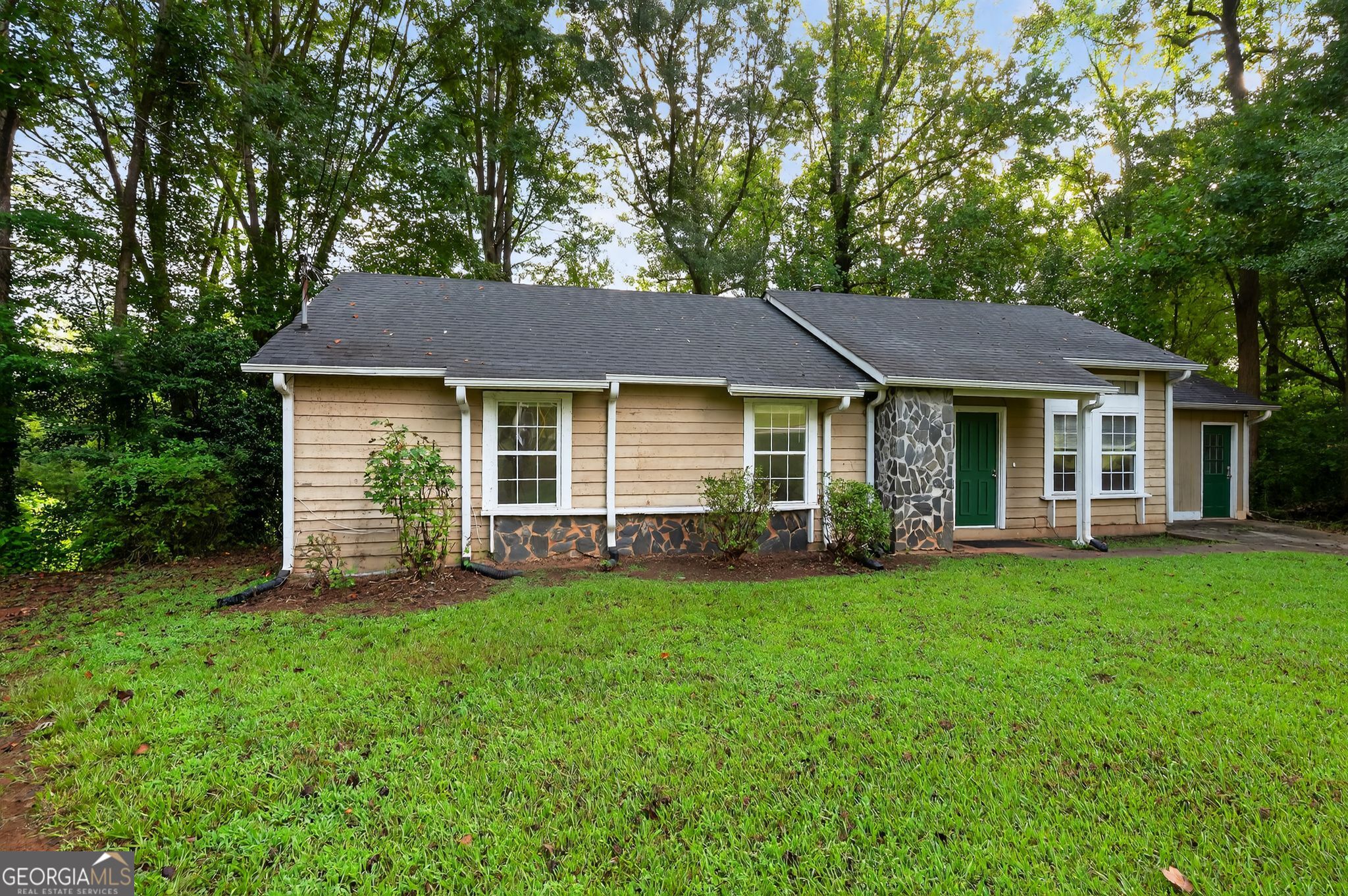 7582 Smith CT
