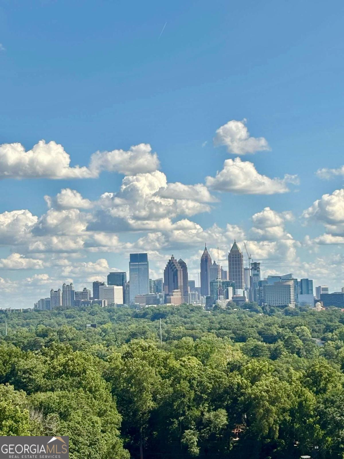2479 Peachtree RD NE 1405