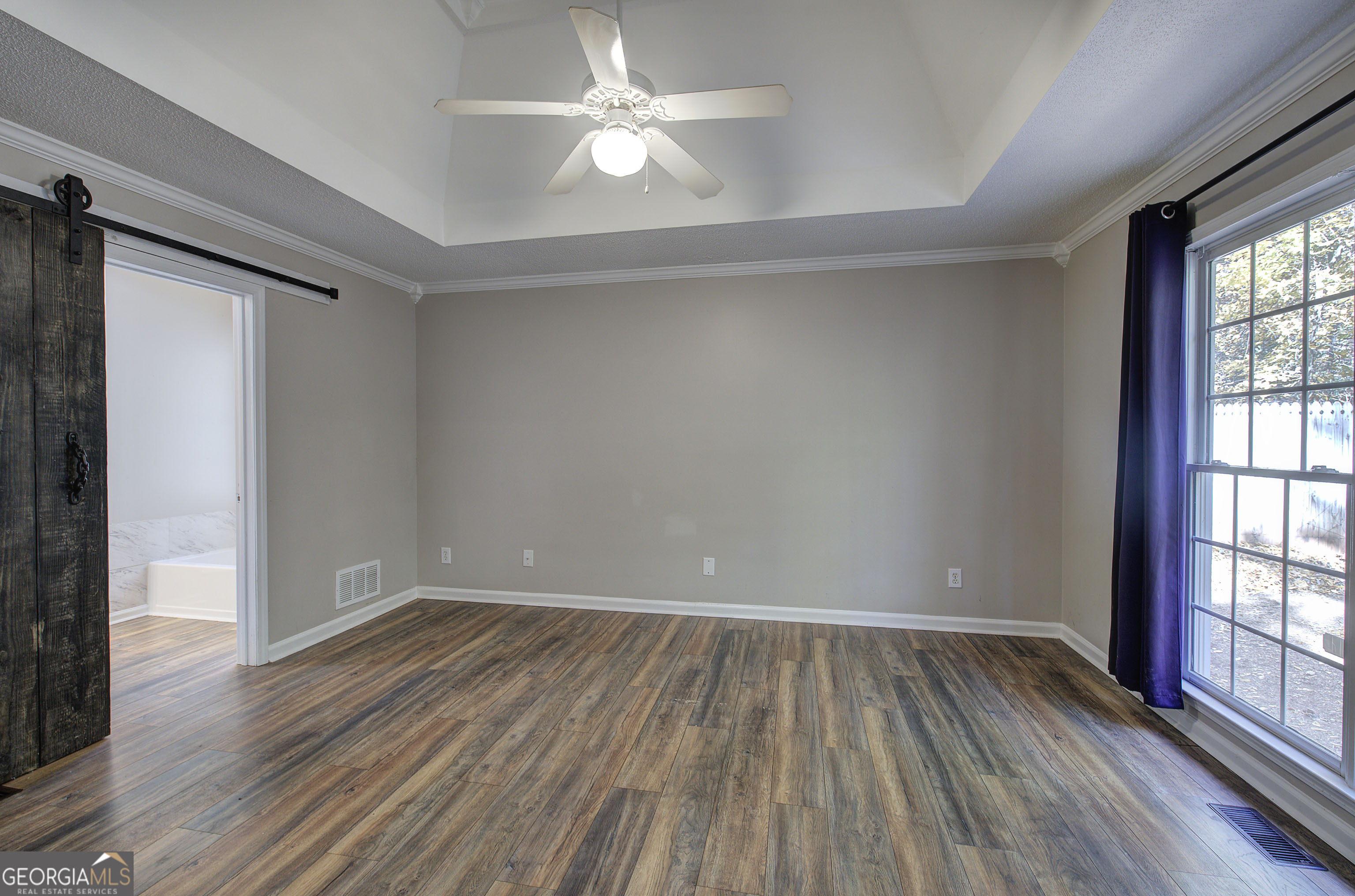 Roving Hills Estates - Residential