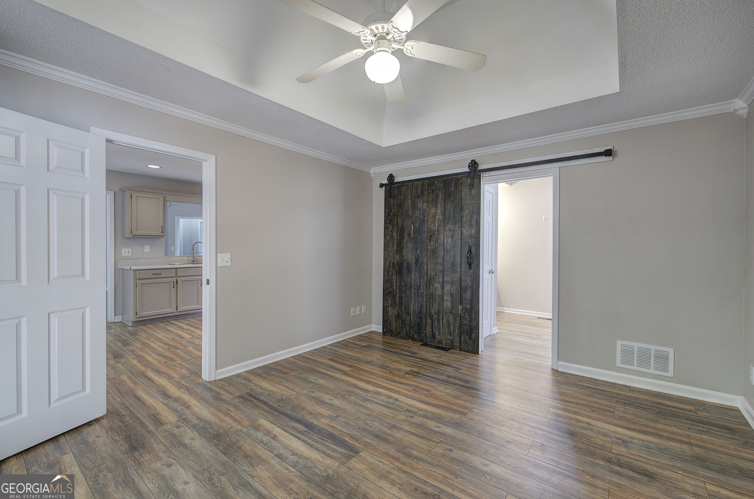 Roving Hills Estates - Residential