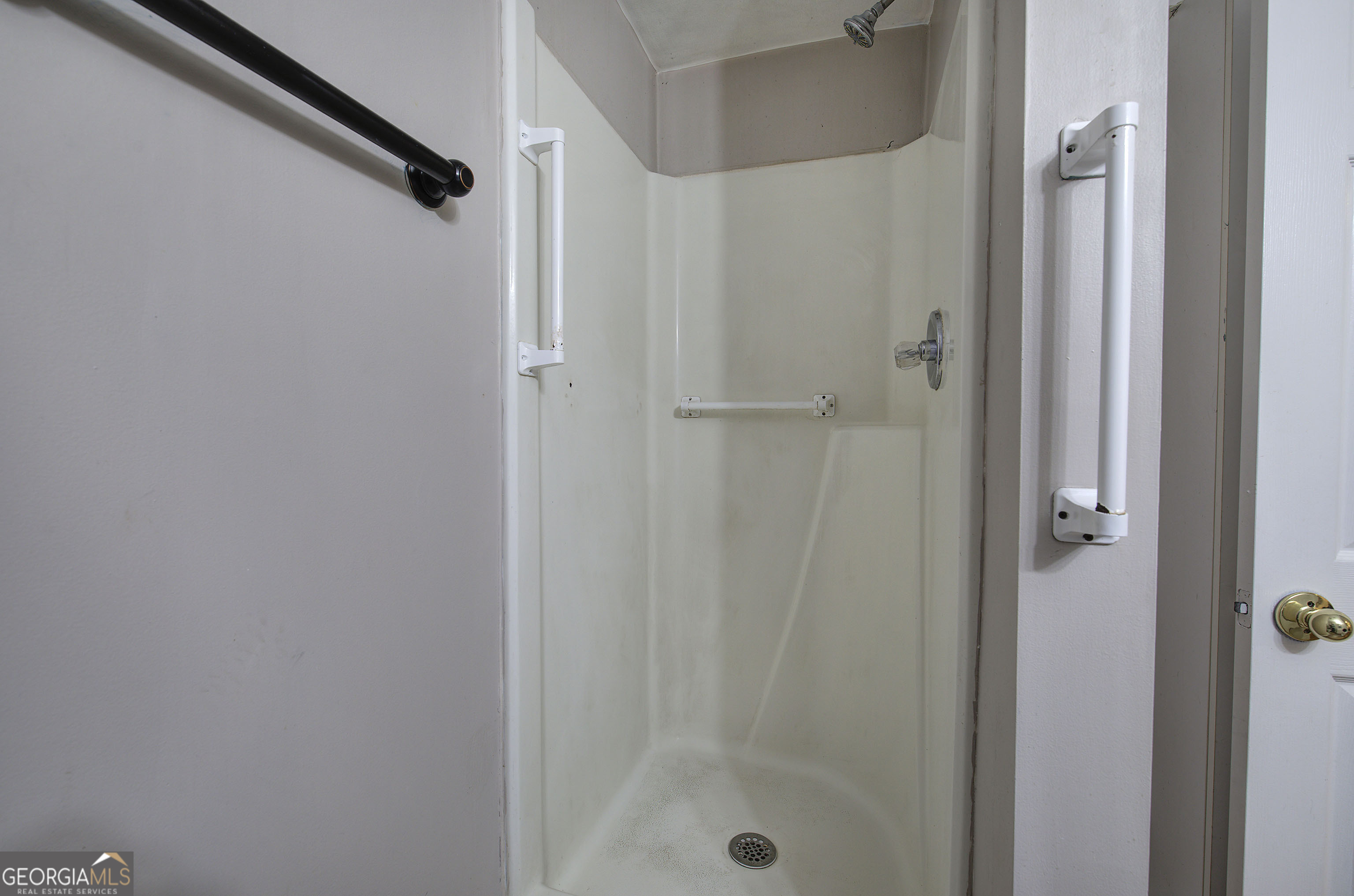 Roving Hills Estates - Residential