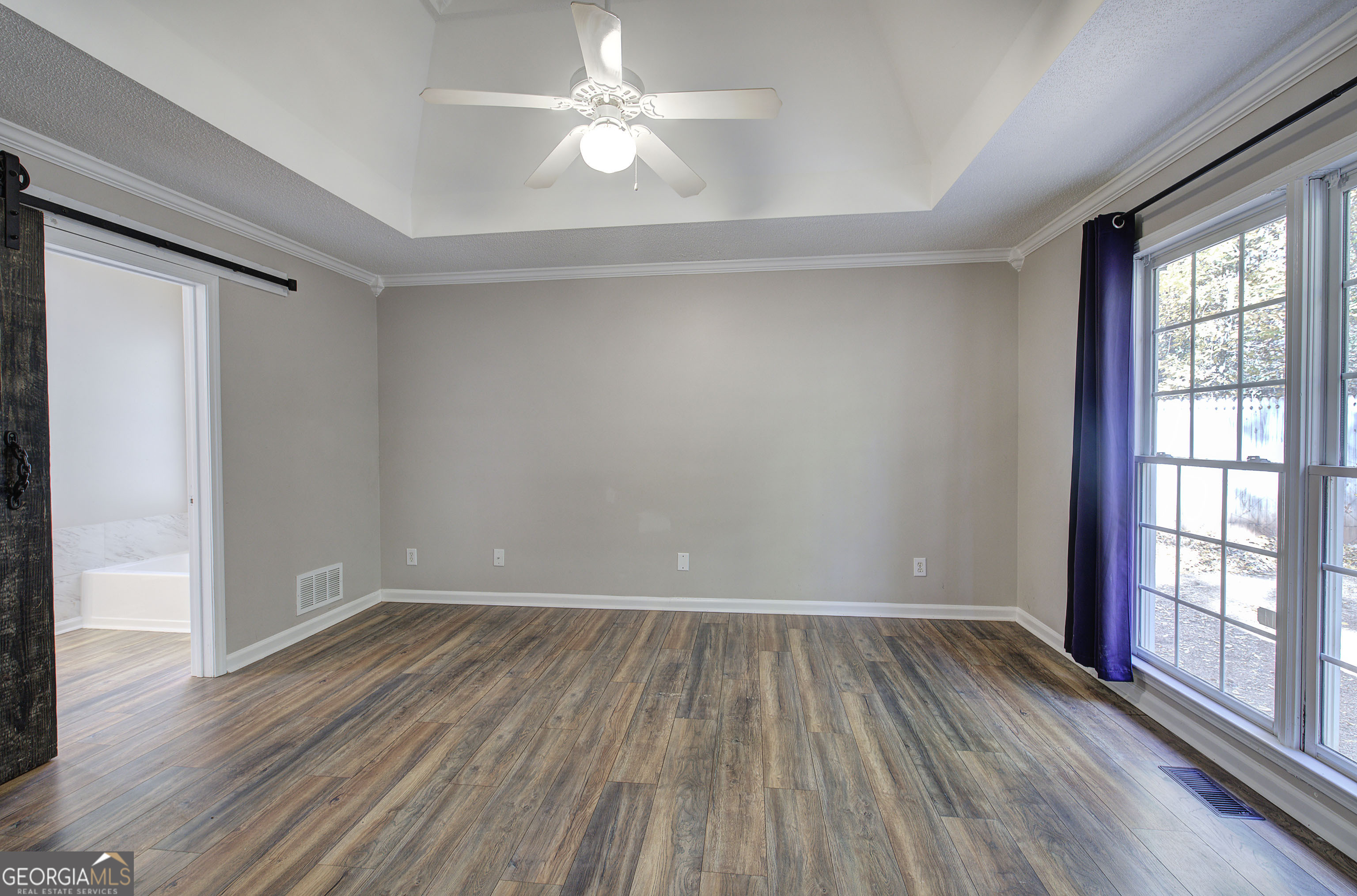 Roving Hills Estates - Residential