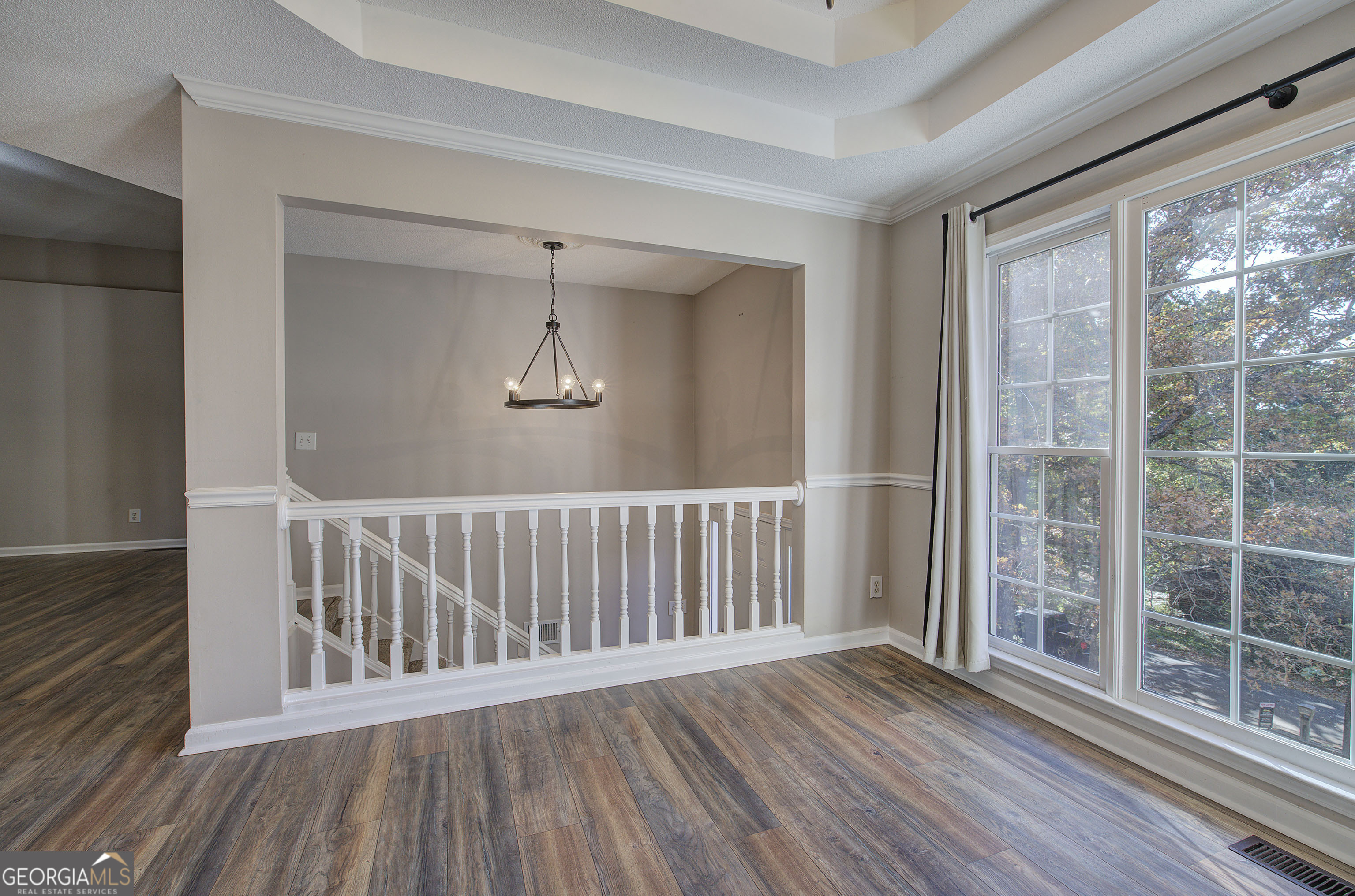 Roving Hills Estates - Residential