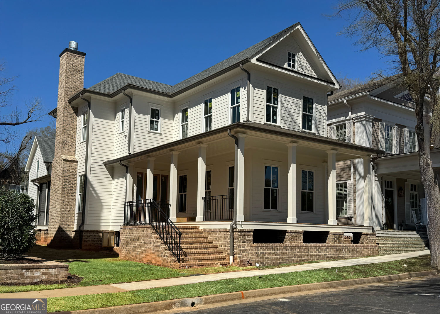 Senoia, Georgia 30276, United States, 4 Bedrooms Bedrooms, ,5 BathroomsBathrooms,Residential,Pending,112079