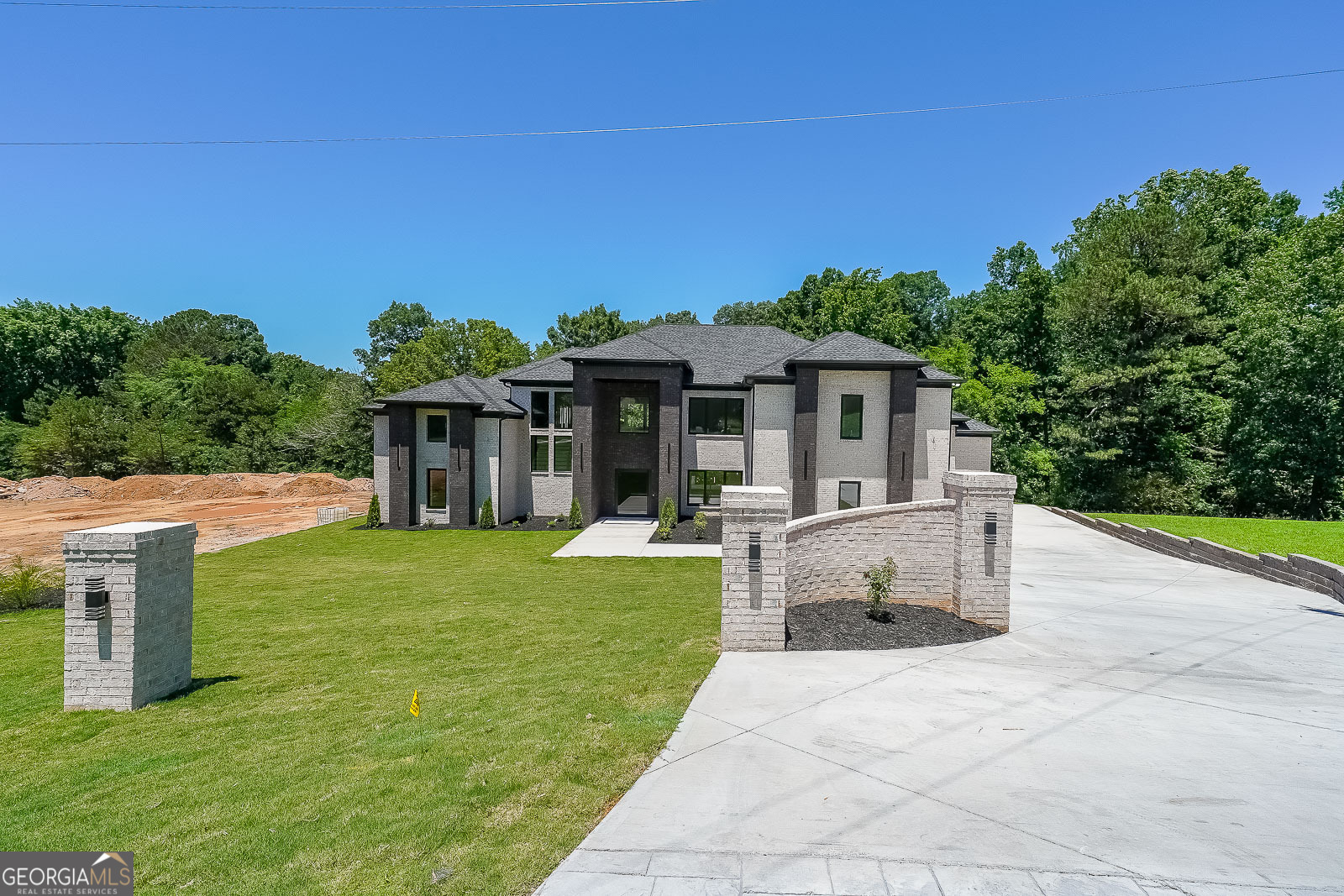 972 Auburn RD