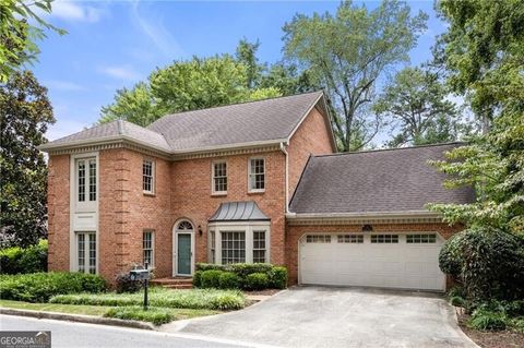 Photo of 19 Saratoga Place NE, Atlanta, GA 30324 (MLS # 10676389)