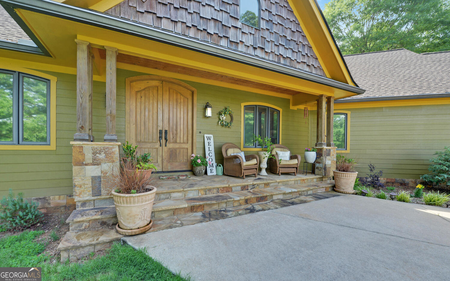 1320 Burroughs RD