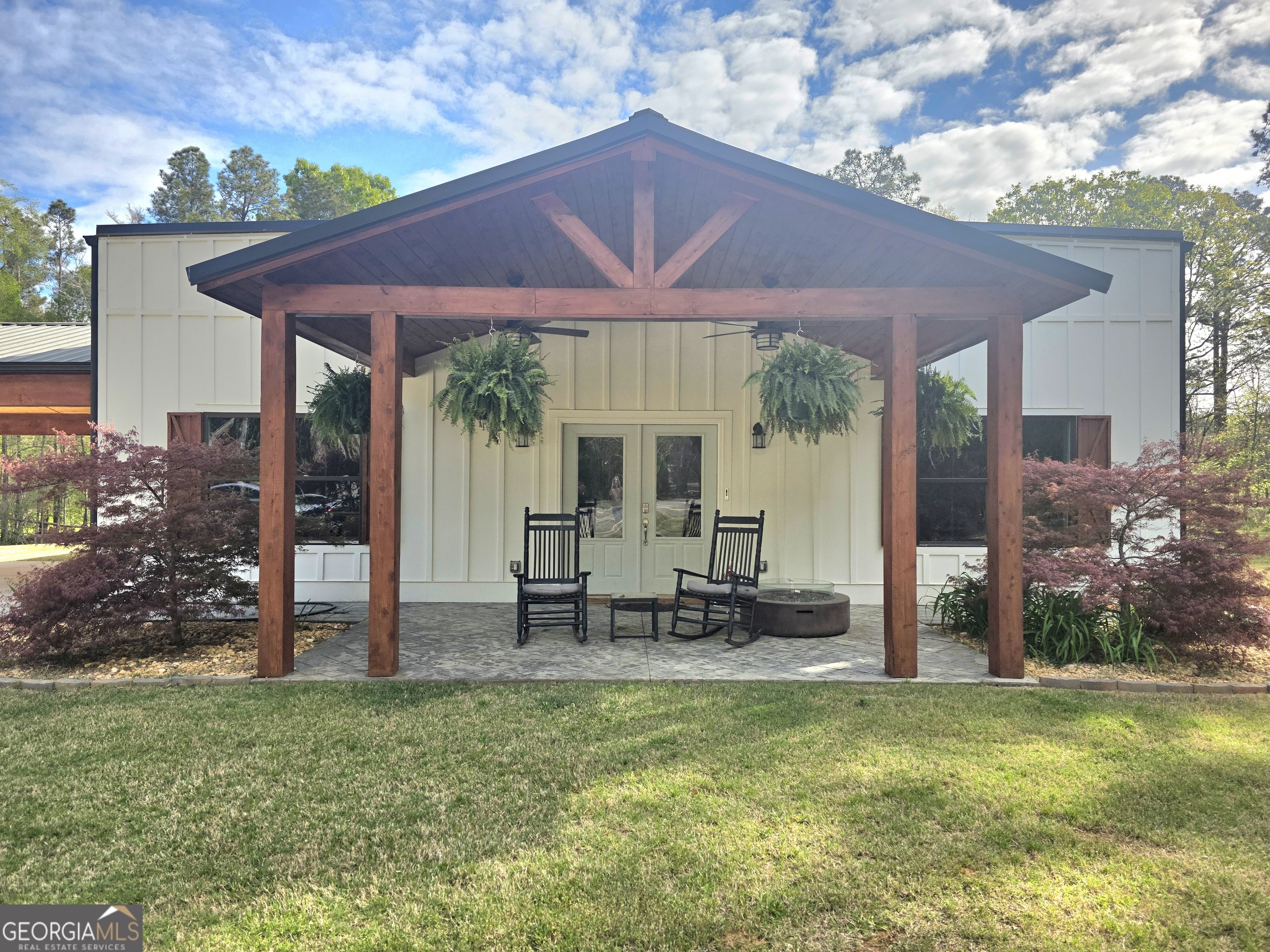3060 Eatonton RD
