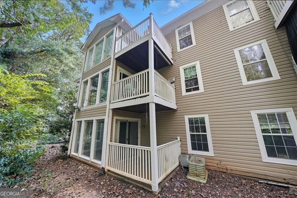 ST AUGUSTINE PLACE - Residential