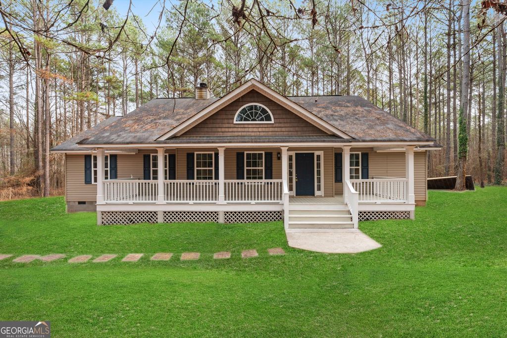 Photo of 1227 Al Roberts Road SE, Senoia, GA 30276 (MLS # 10669779)