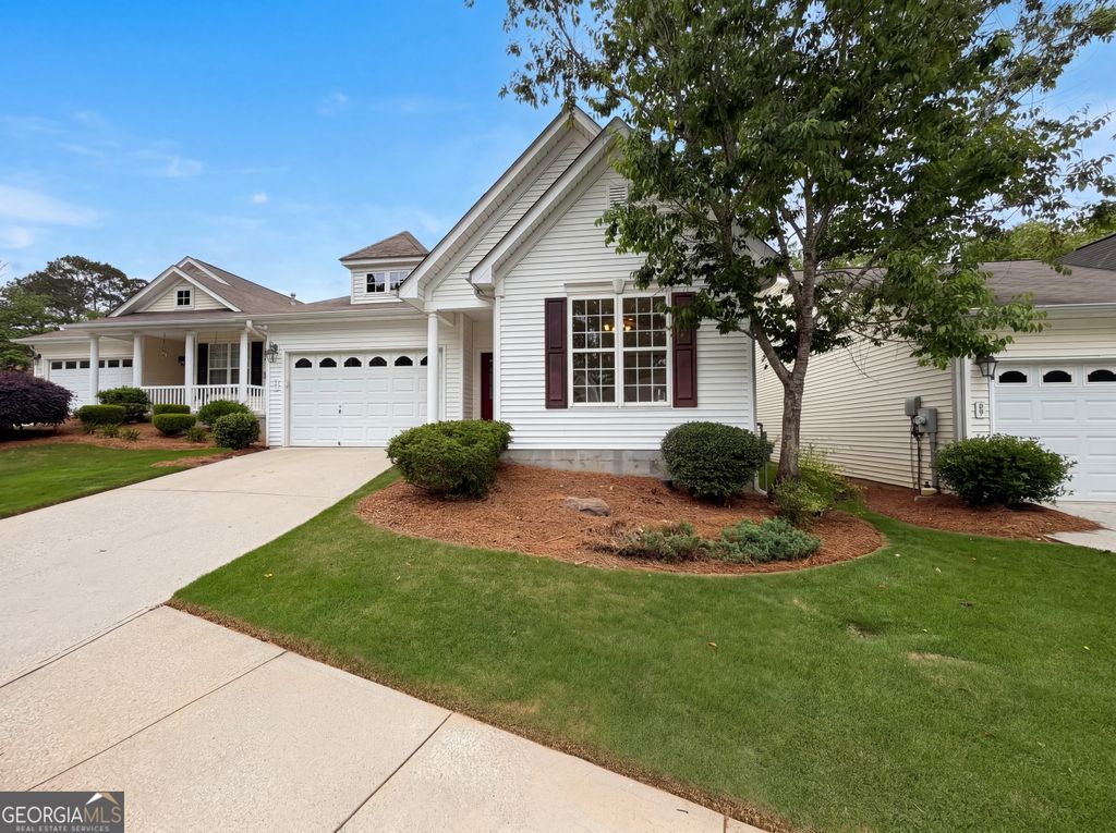 Photo of 64 Garden Grove, Newnan, GA 30265 (MLS # 10753662)