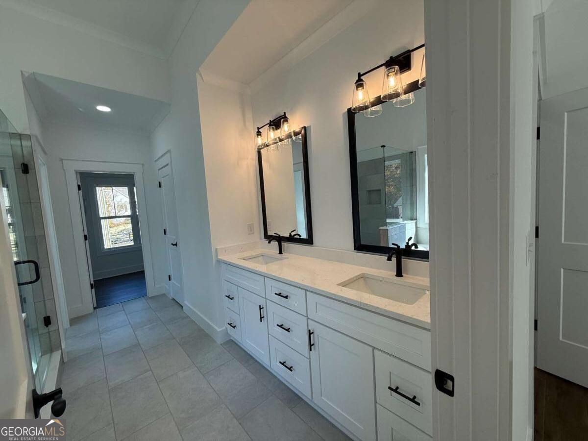 Hawks Crest - Residential