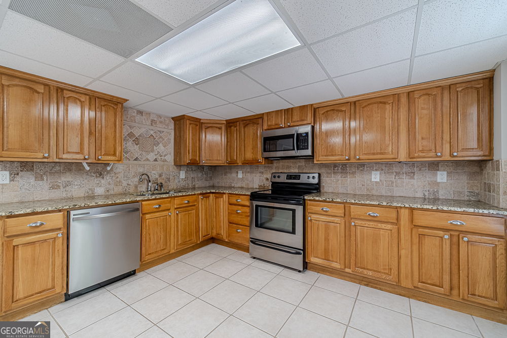 Rabbit Farm Est - Residential