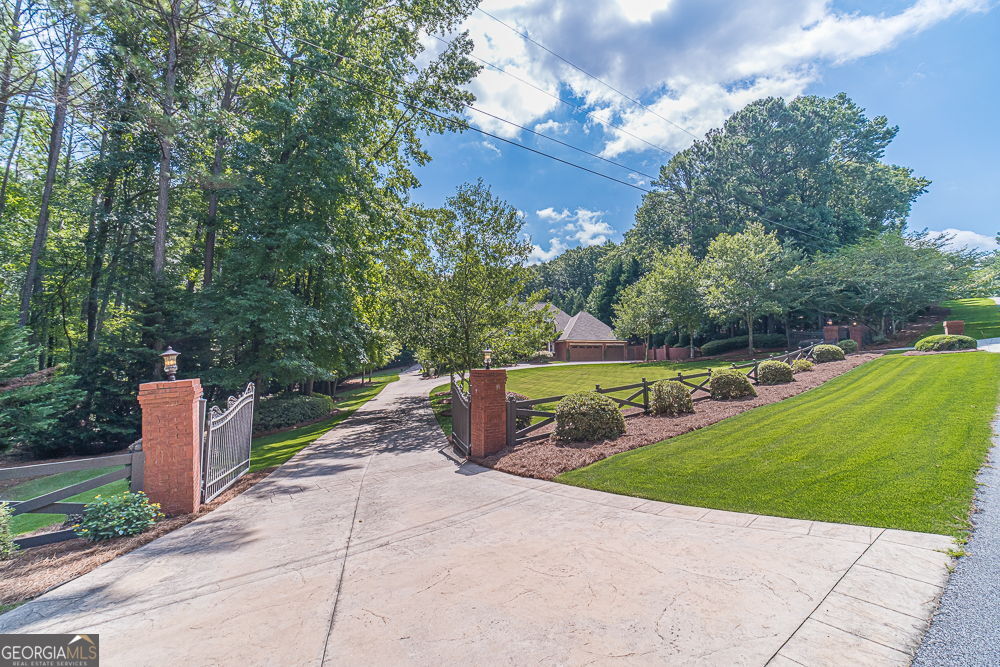 2431 Rabbit Farm CIR
