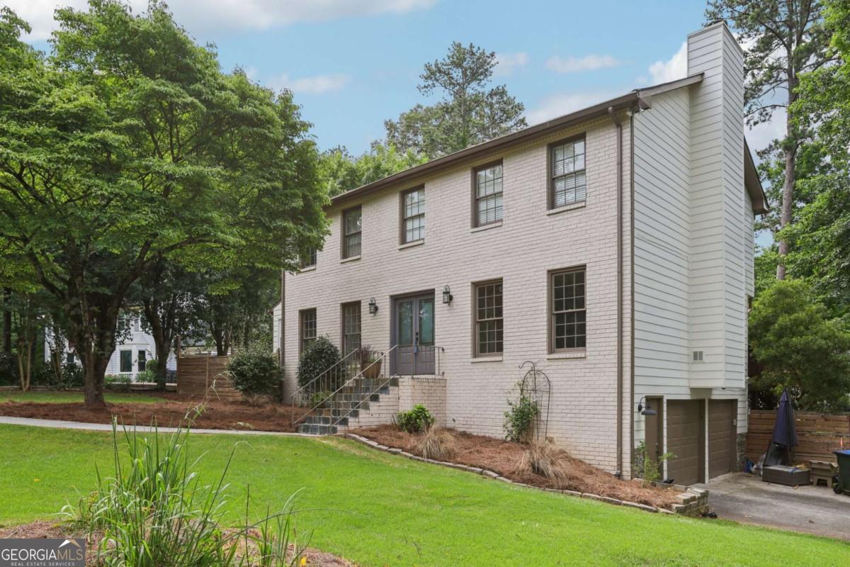 105 Astwood CT