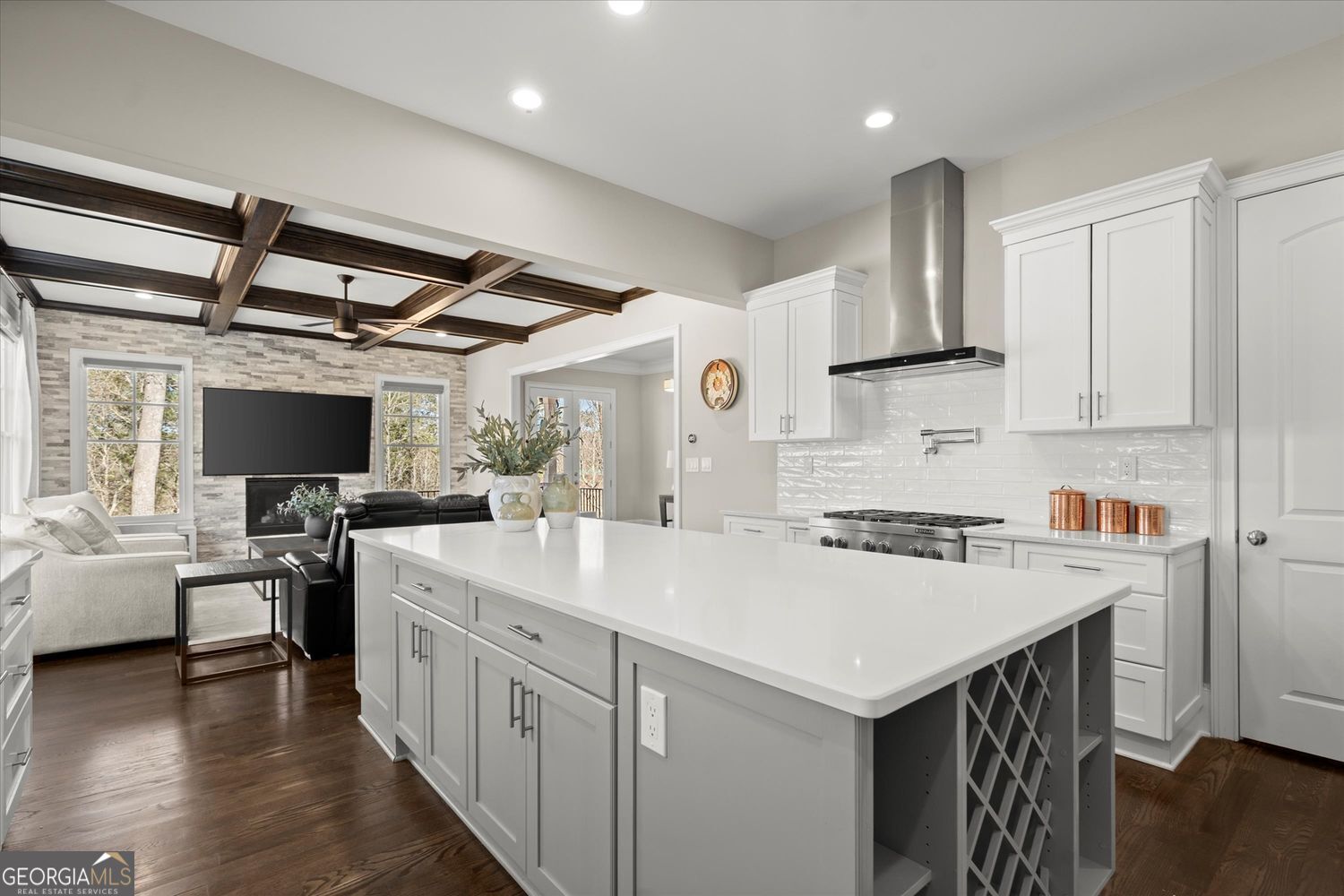 ECHELON - Residential