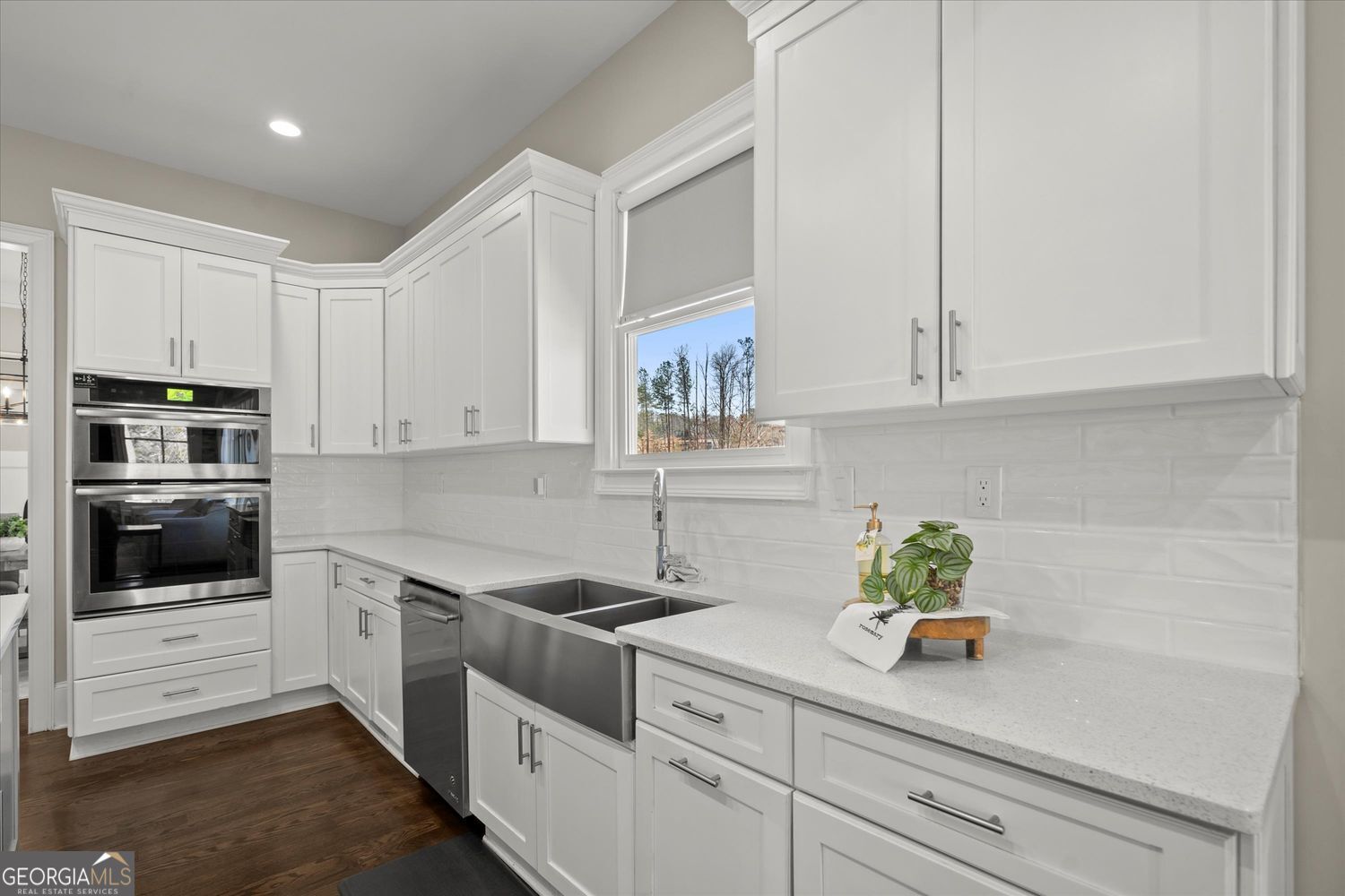 ECHELON - Residential