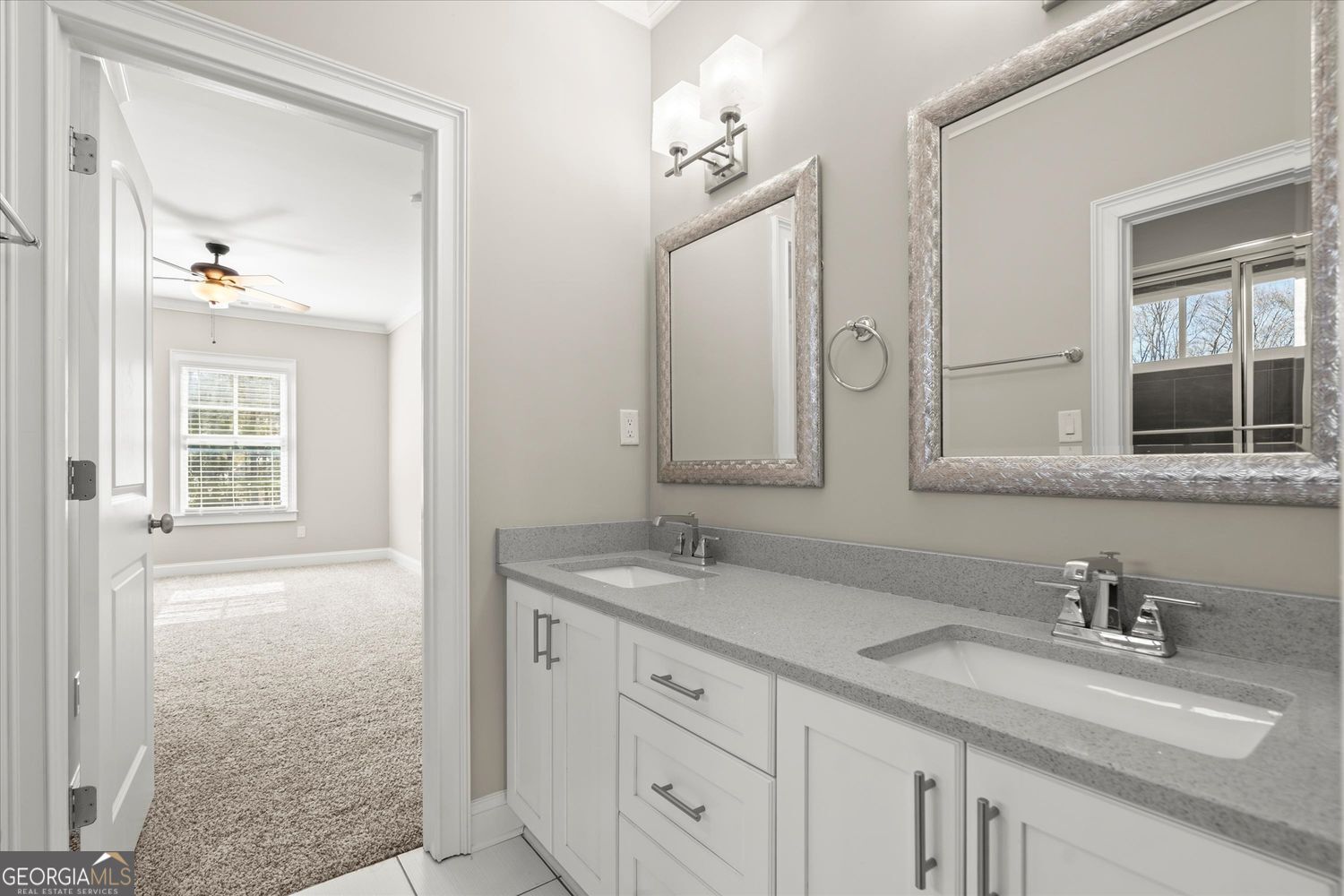 ECHELON - Residential