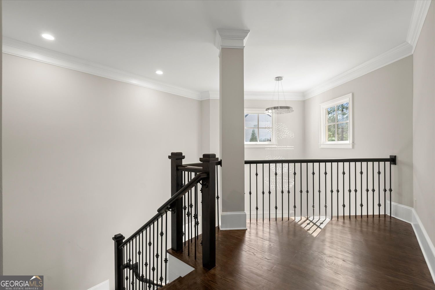 ECHELON - Residential