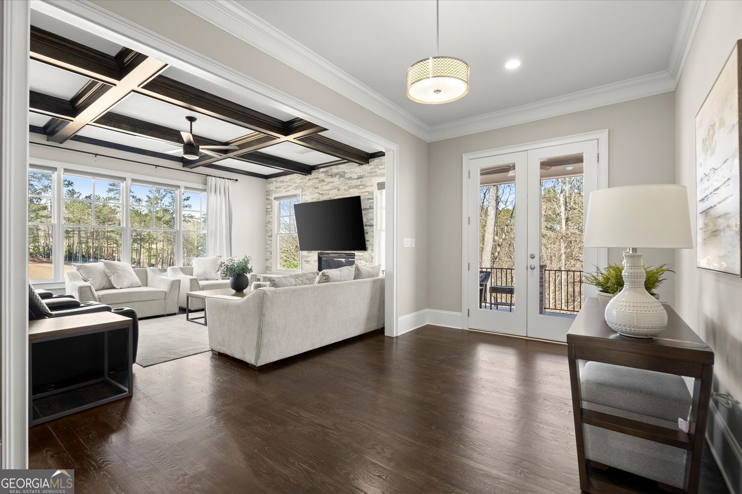 ECHELON - Residential