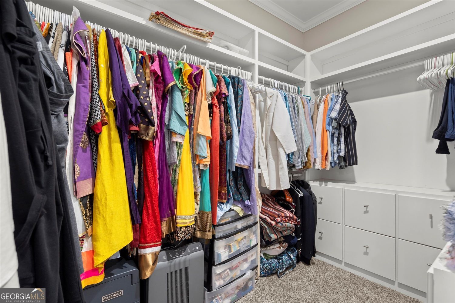 ECHELON - Residential