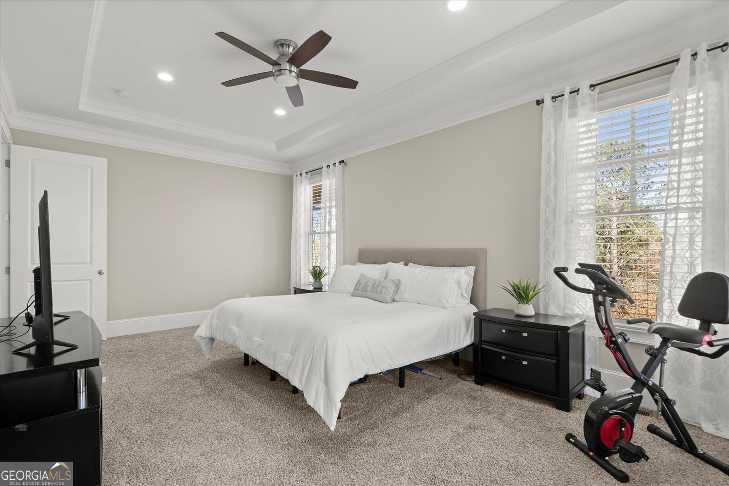 ECHELON - Residential