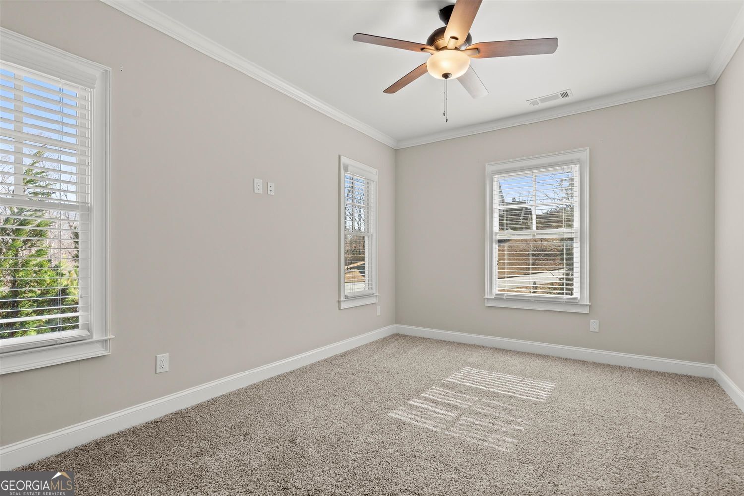 ECHELON - Residential