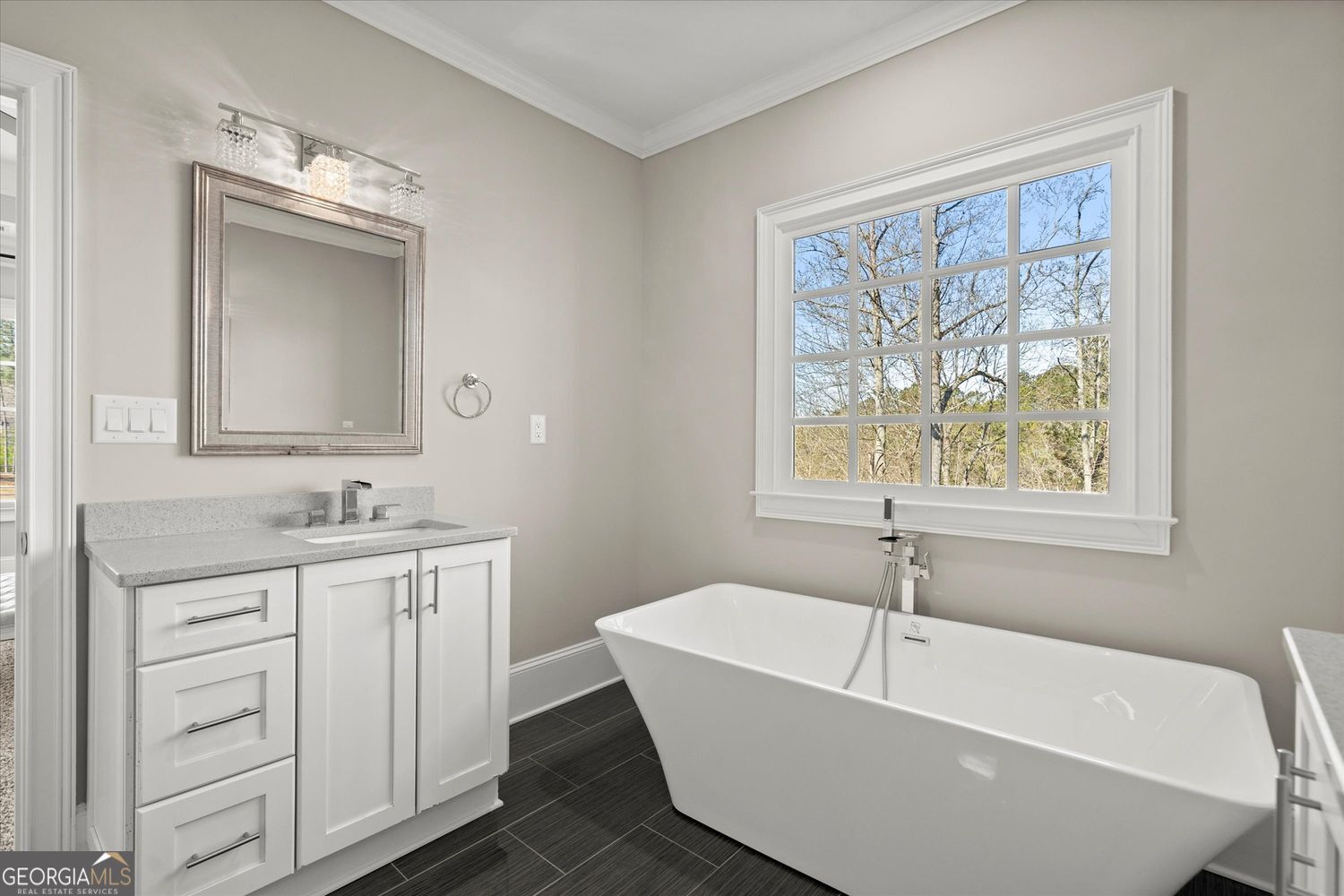 ECHELON - Residential