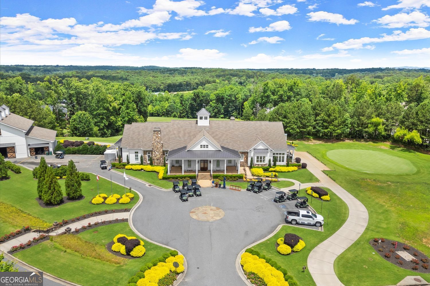 ECHELON - Residential