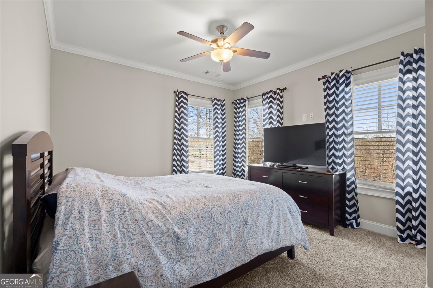 ECHELON - Residential