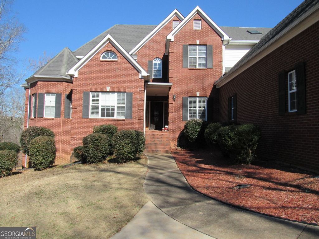 Photo of 240 W Miles Road, Carrollton, GA 30116 (MLS # 10683158)