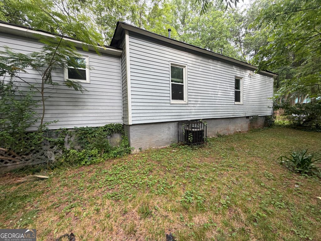 Photo of 1821 E Farris Avenue, Atlanta, GA 30344 (MLS # 10770944)