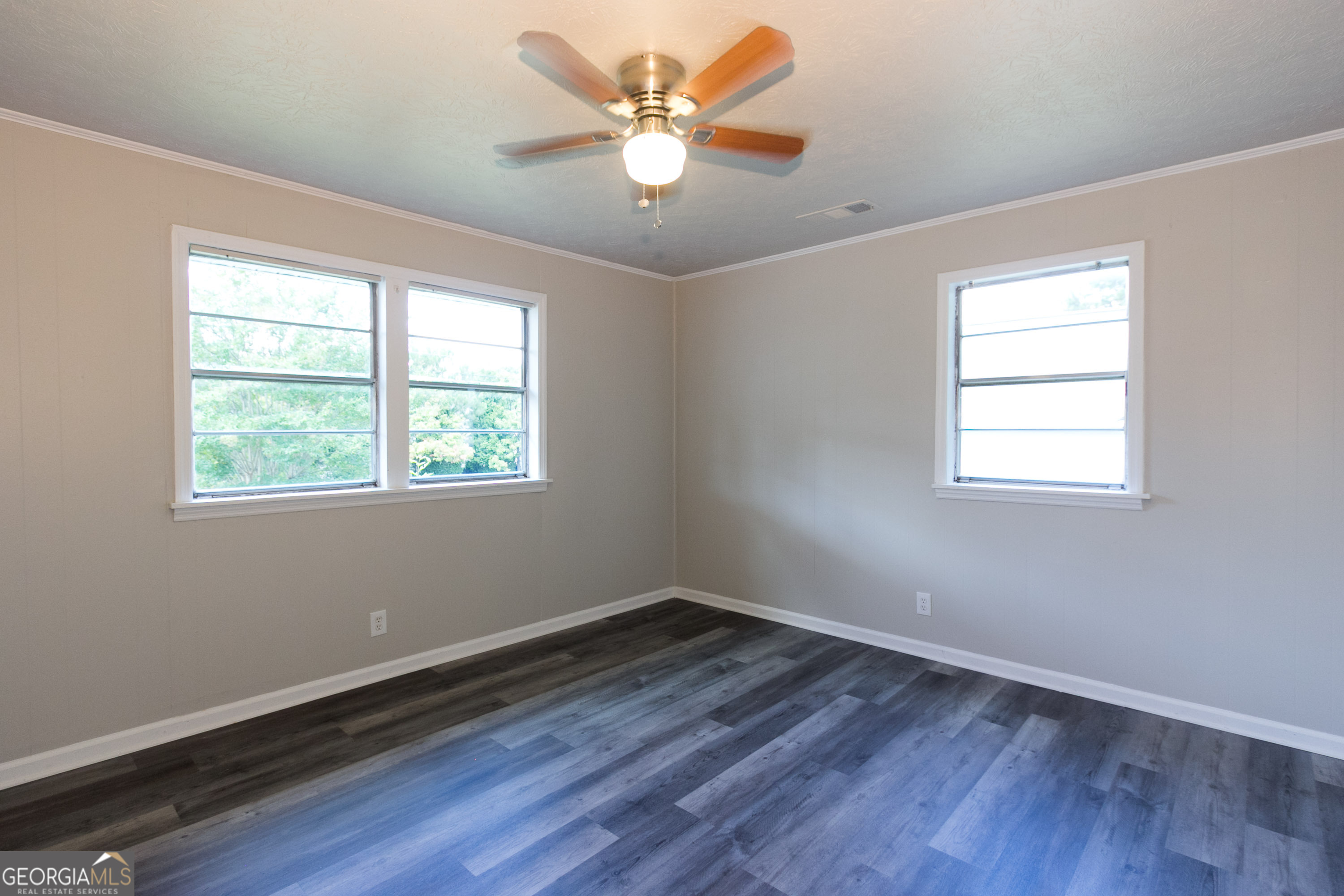 Summit Pointe - Residential Lease