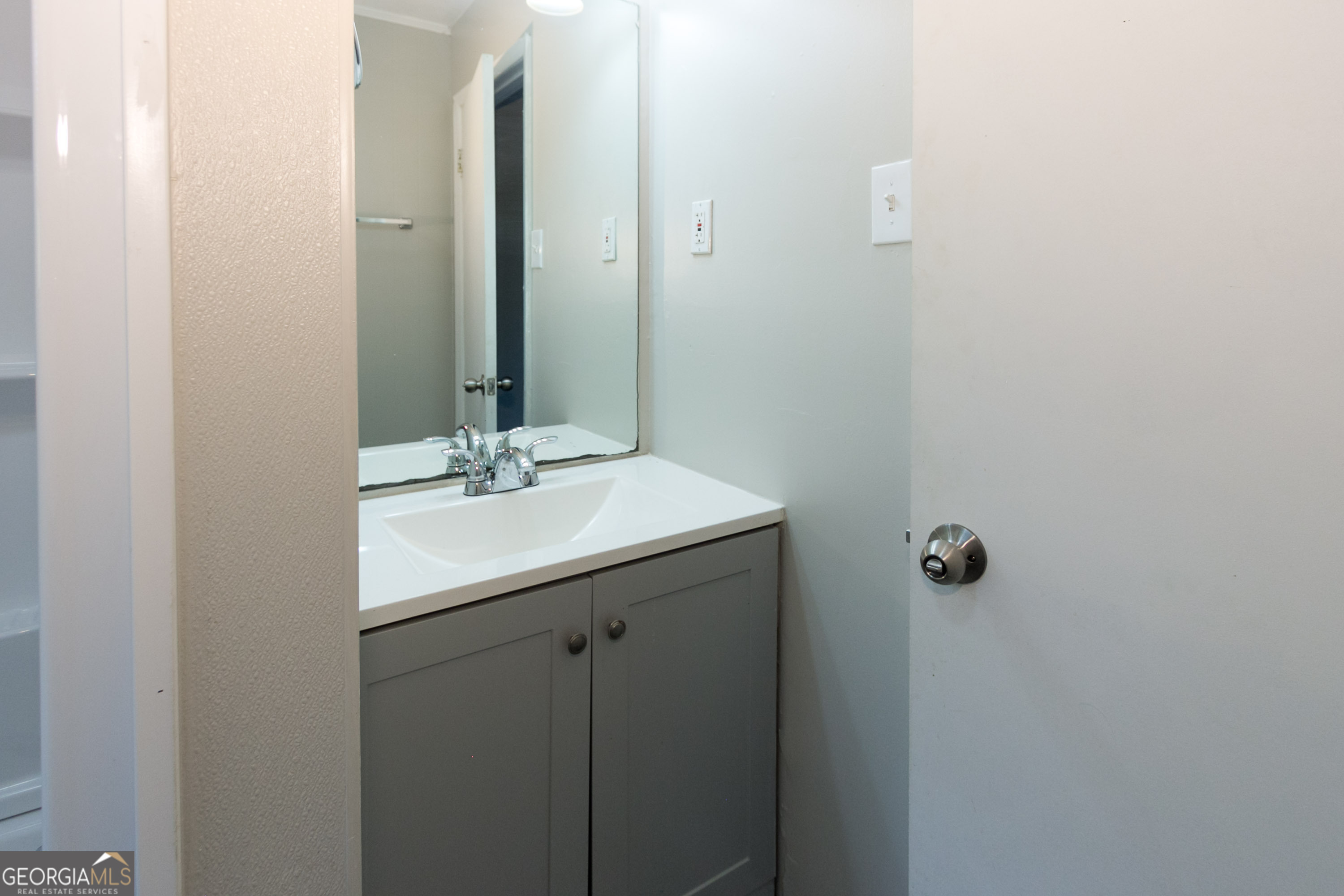 Summit Pointe - Residential Lease
