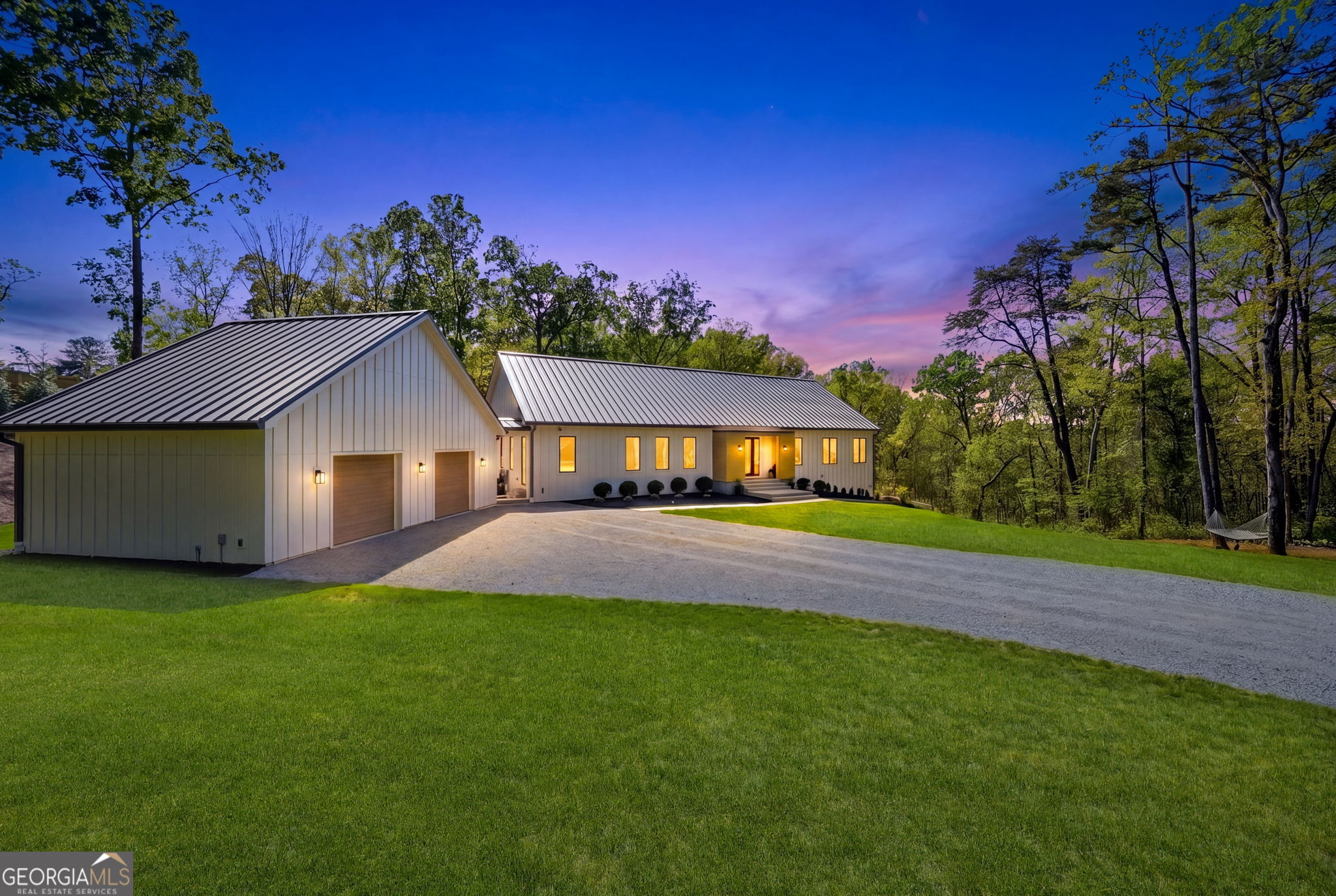 498 Old Mount Carmel RD