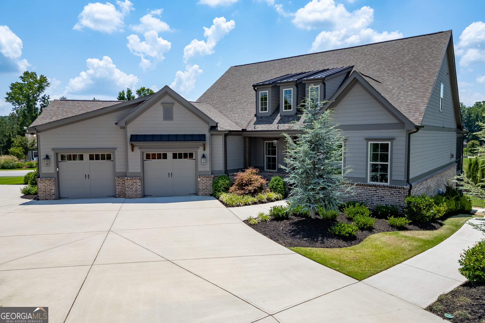 5915 Fairway Park LN