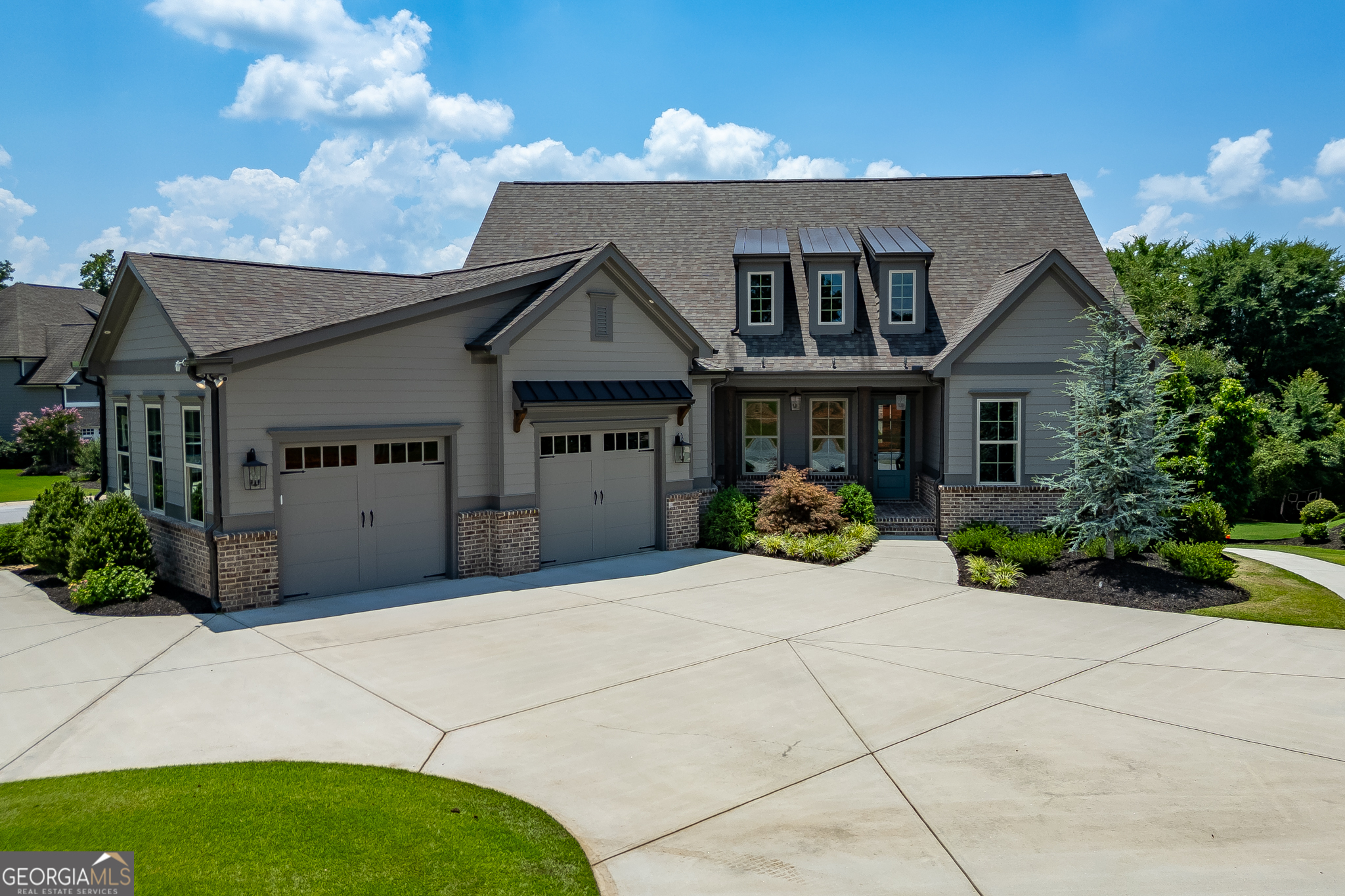 5915 Fairway Park LN