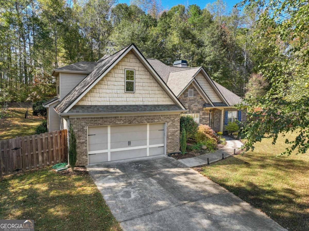 325 Brandish DR