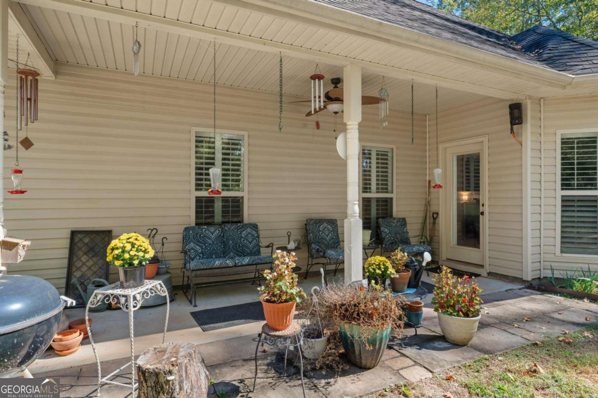 325 Brandish DR