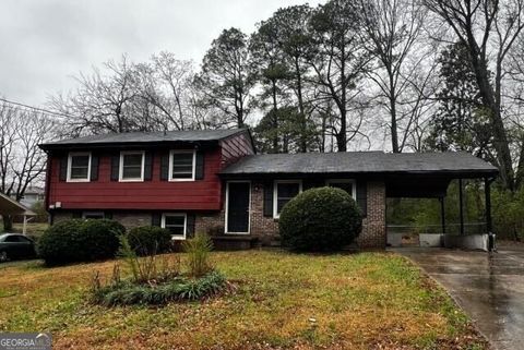 Single Family Residence in Atlanta GA 5169 Roses Of Picardy.jpg